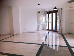 Elizabeth Heights (D9), Condominium #586111721
